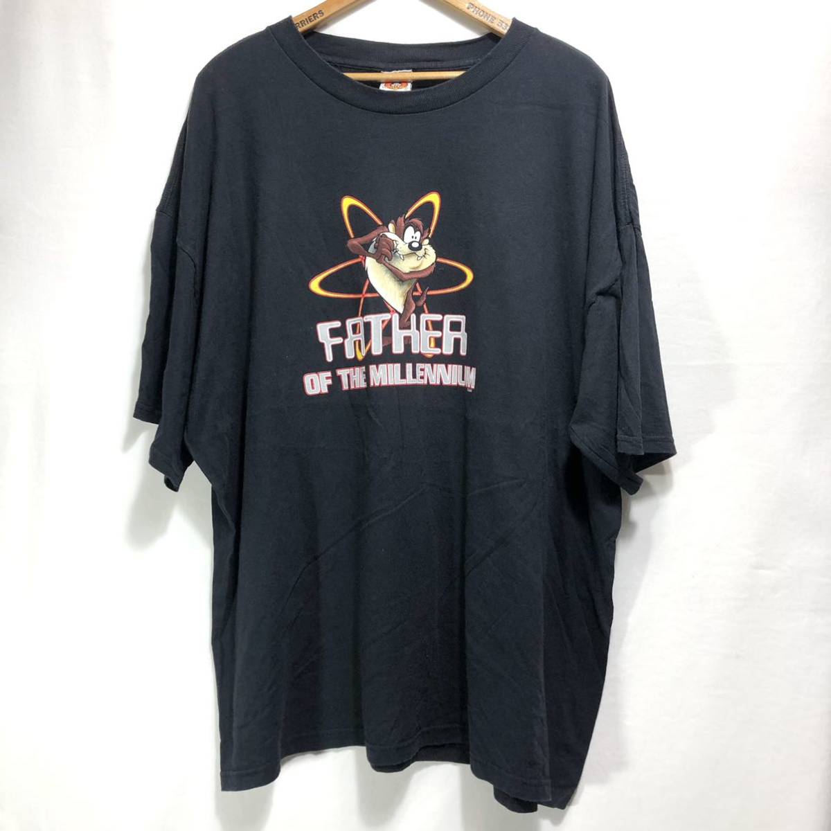 ■ Looney Tunes Tasmanian Devil FATHER ON THE MILLENIUM キャラ Tシャツ 古着 ルーニーテューンズ タズマニアンデビル ストリート 黒 ■の画像1