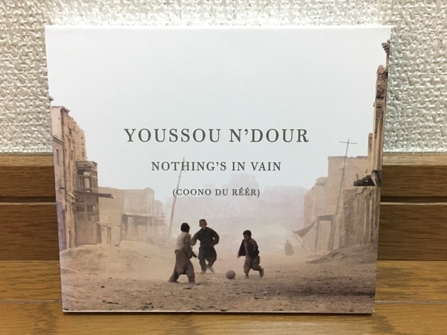 Youssou N'dour / Nothing's In Vain (Coono Du Reer) アフリカンポップ 名作 輸入盤(品番:NNS796542) 廃盤 Etoile De Dakar / Star Band_スリーブケース仕様