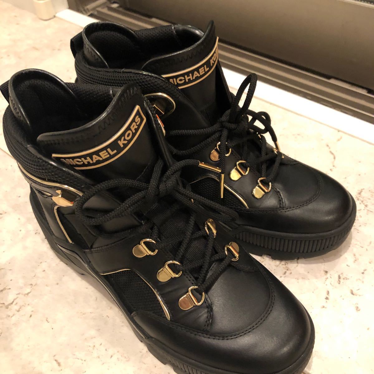 マイケルコース 厚底スニーカー status33.com