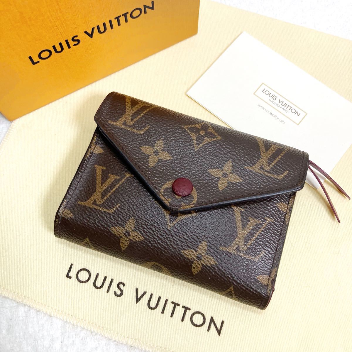 美品 LOUIS VUITTON ルイヴィトン ポルトフォイユ ヴィクトリーヌ
