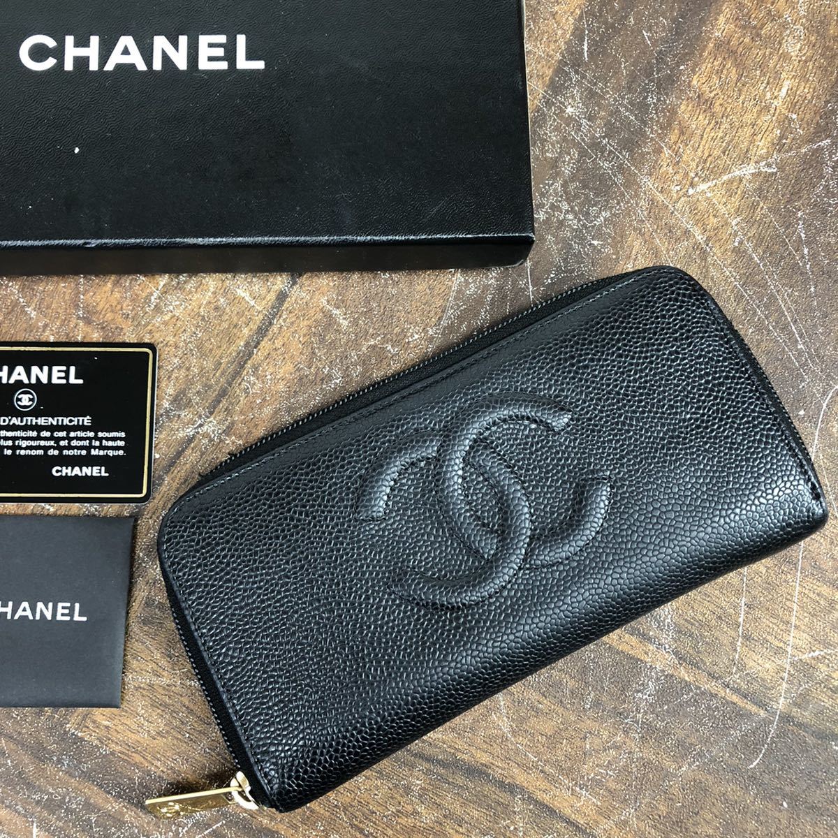 シャネル CHANEL キャビアスキン デカココ ラウンドファスナー 長財布 ギャランティカード/箱付き ブラック 黒 菊MZ(中古)の