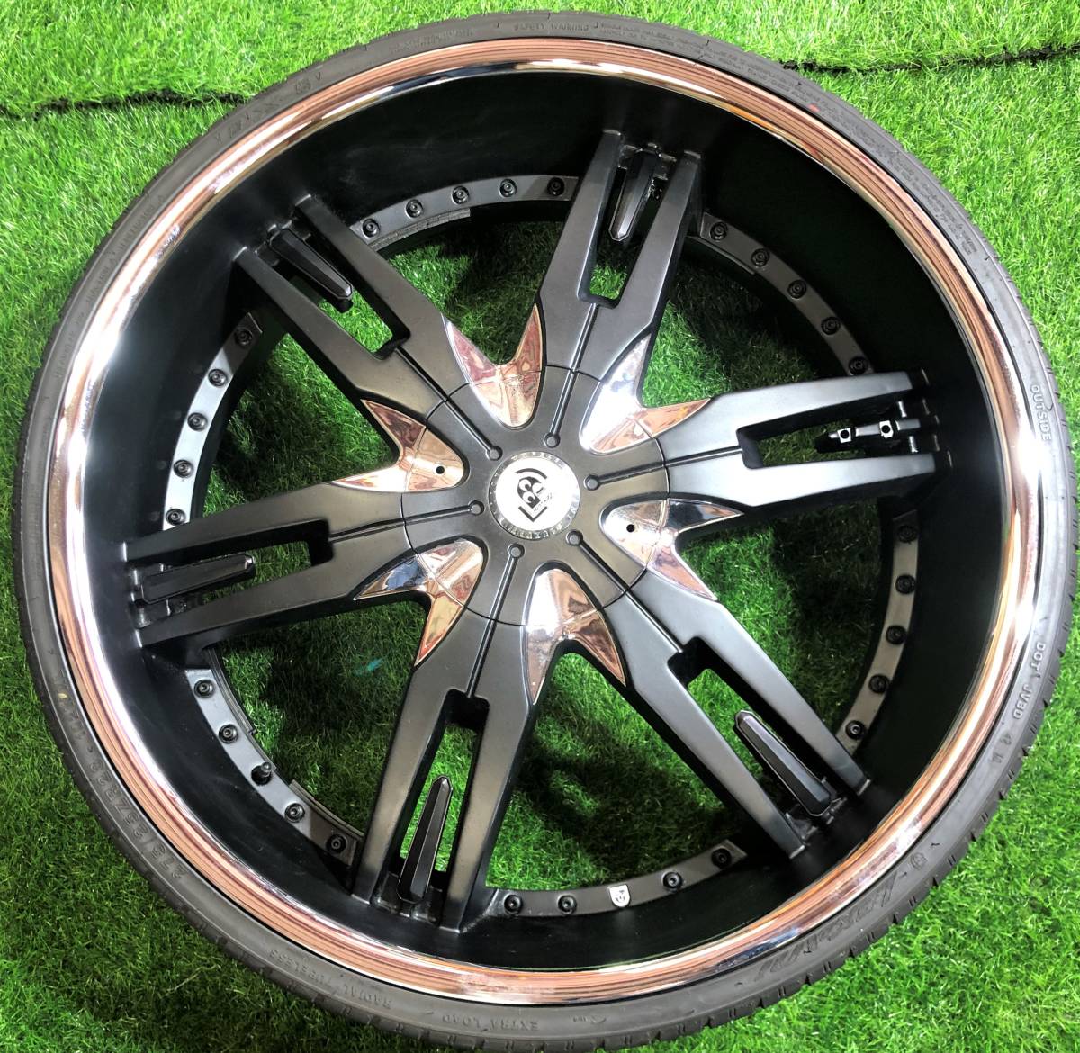 市販 LEXANI LX-30 28インチ 10J 5穴 150 15 夏タイヤ付275 25ZR28