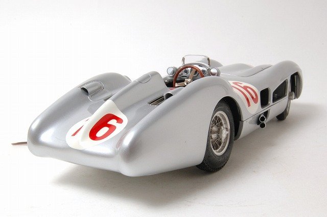 メルセデス】 CMC 1/18 メルセデスベンツ W196R ストリームライナー
