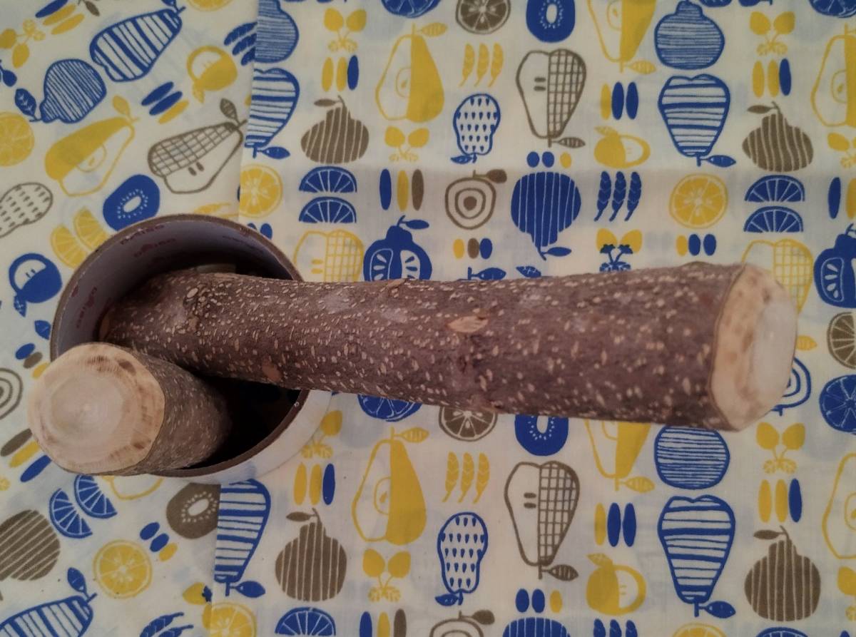『すりこぎ棒　2本セット』　岩手県産の山椒の木を使って、作りました。木工職人さん手作りの品です。_画像3