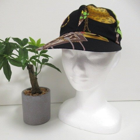 【SALE/10%OFF帽子Y8 レオナール スポーツ キャップ 帽子 黒 ブラック柄 日本製 ハット