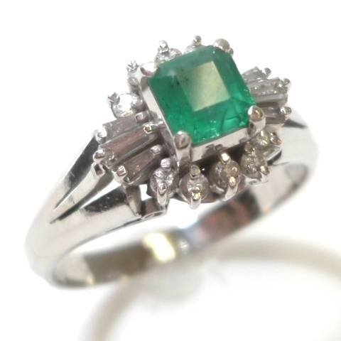 J◇Pt900 豪華！エメラルド0.4ct ダイヤモンド 0.2ct プラチナ リング 指輪 15号 スクエア ダイヤ Platinum Emerald Diamond ring
