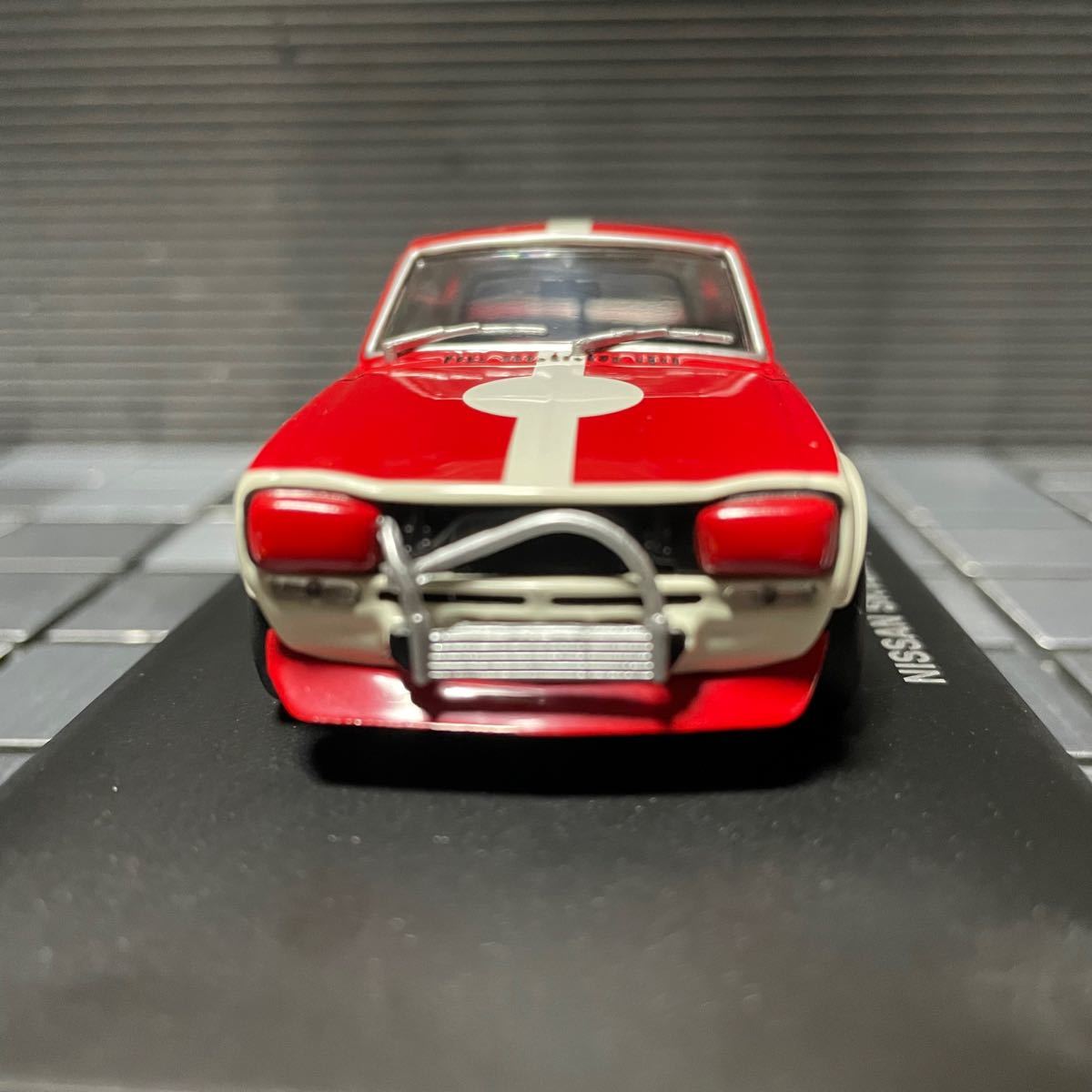 驚きの値段で 未展示品 京商1/43 スカイライン2000GTR(KPGC10)カタログ
