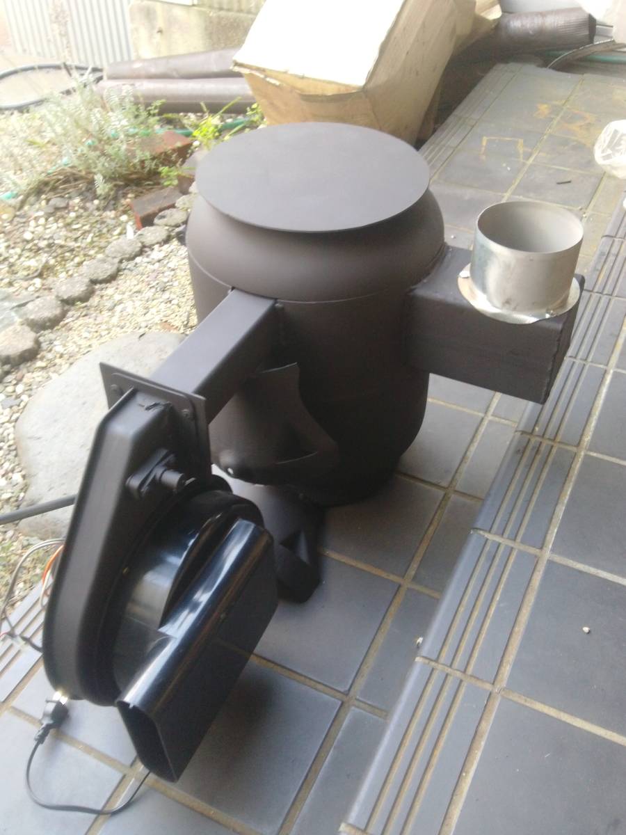 廃油ストーブ 完全燃焼・無煙 激熱 廃油供給用定量ポンプ付き 廃油ストーブ 完全燃焼・無煙 激熱 廃油供給用定量ポンプ付き