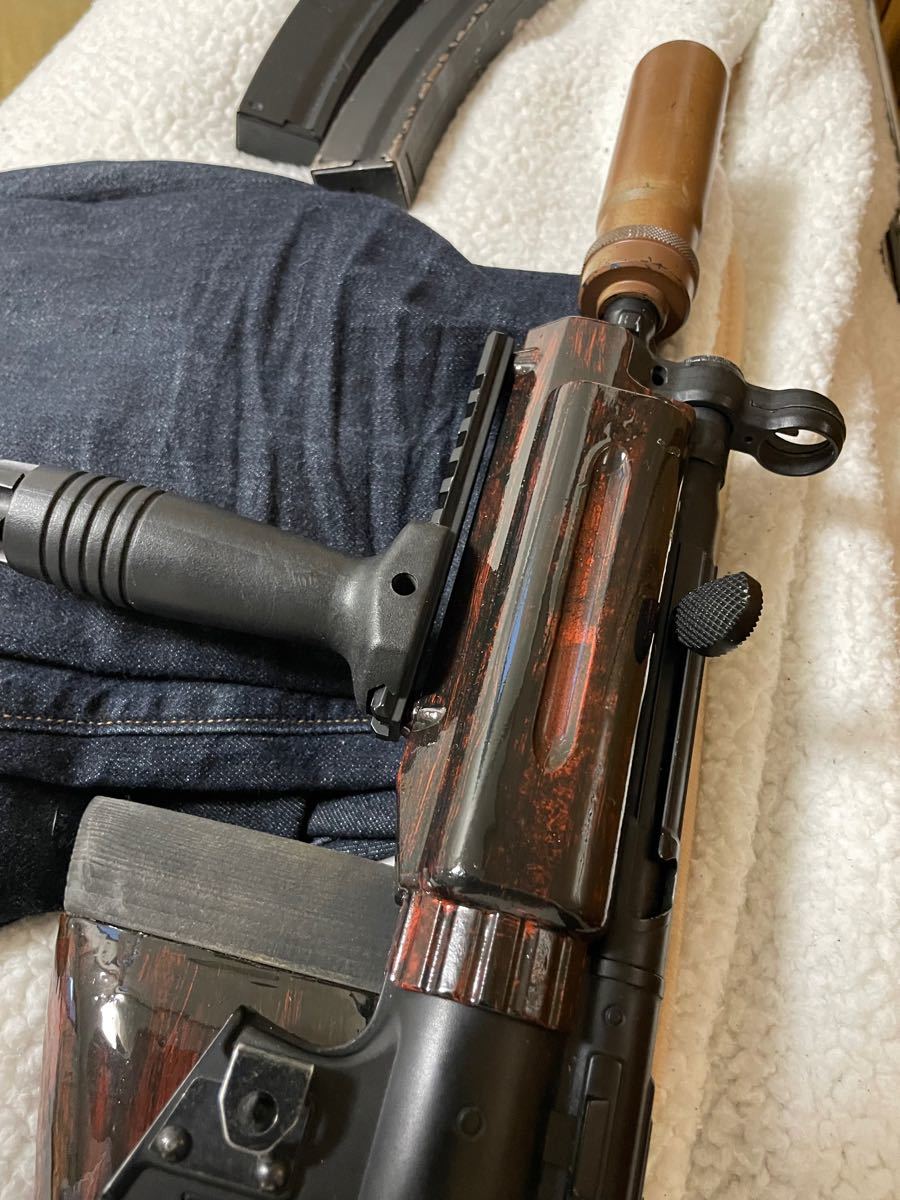 mp5 ブローバック 木目塗装 m4セット|Yahoo!フリマ(旧PayPay mp5 ブローバック 木目塗装 m4セット|Yahoo!フリマ(旧PayPay