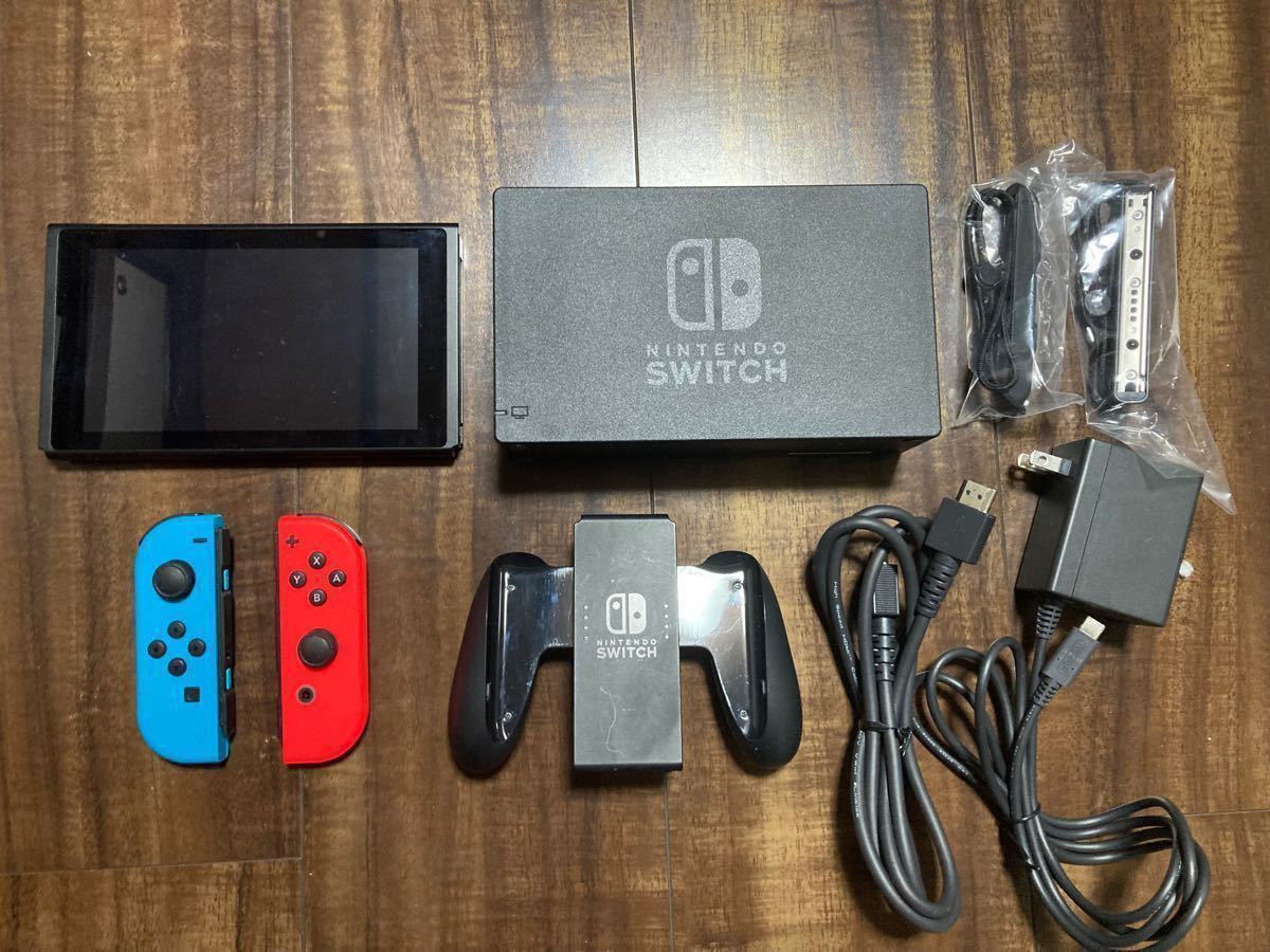 任天堂 Nintendo Switch 本体 付属品完備 ネオンブルー ネオンレッド ニンテンドースイッチ