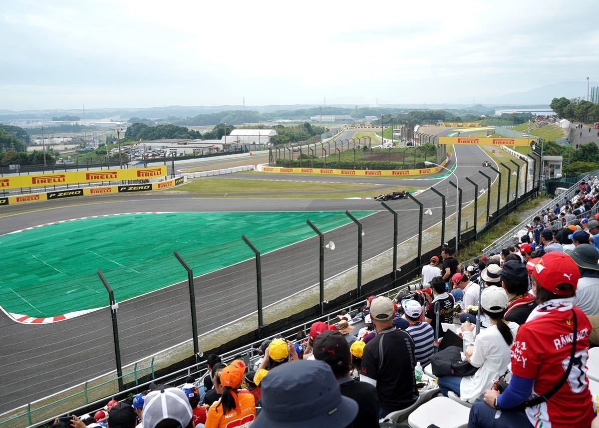 良席】【送料無料】F1 日本グランプリ 鈴鹿 Q2席 Oブロック 2列目 10月