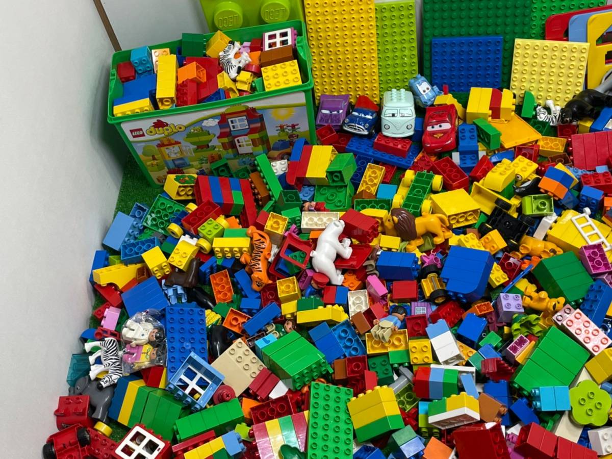 〇52-160 レゴ デュプロ 超大量 まとめて ブロック ディズニー カーズ 人 動物 知育玩具 おもちゃ 基礎版 パーツ フィグ LEGO Duplo_画像5