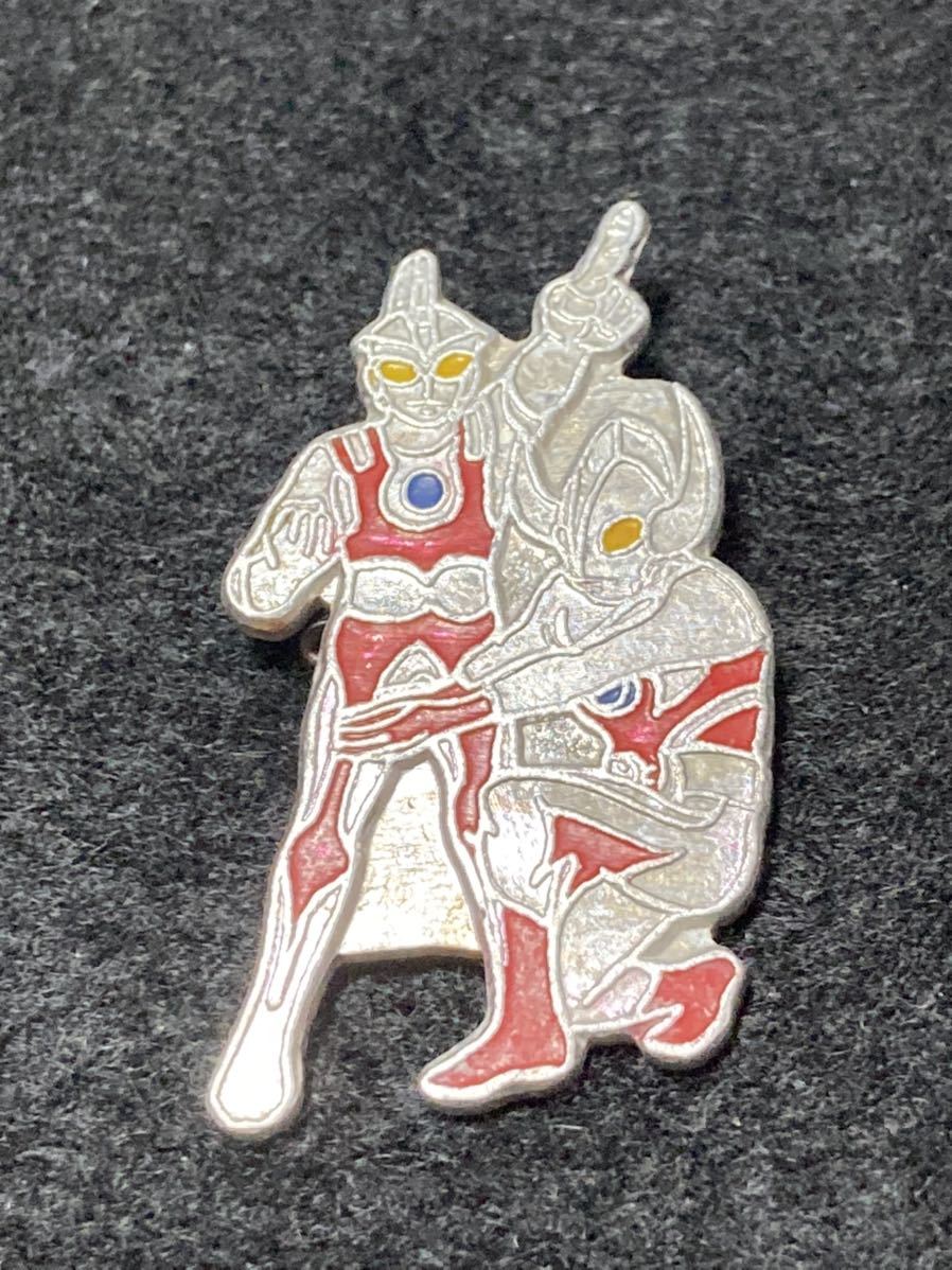 小学館】ウルトラマン ピンバッチ ウルトラセブン 昭和レトロ 昭和- 小学館】ウルトラマン ピンバッチ ウルトラセブン 昭和レトロ 昭和-