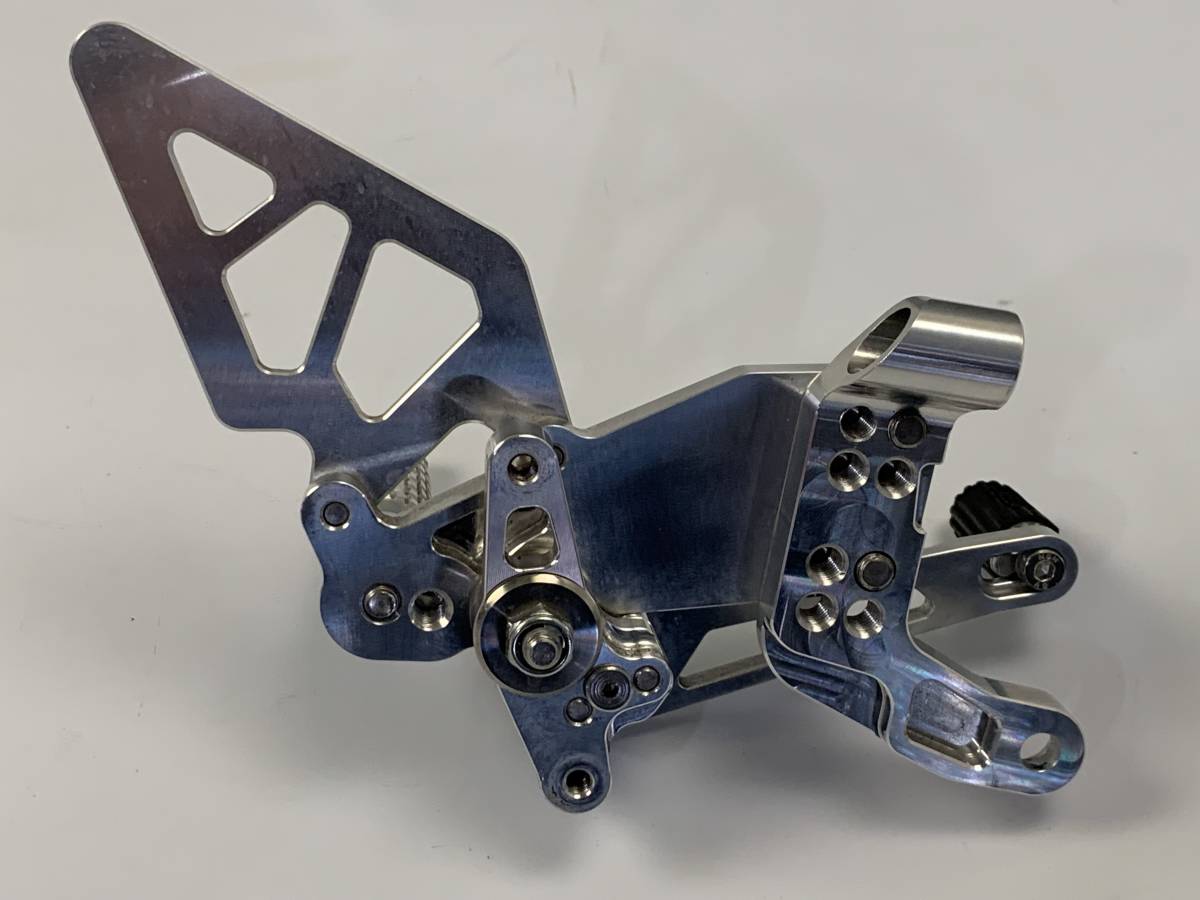 アエラ ライディング ステップキット パニガーレ V4 V4R 美品