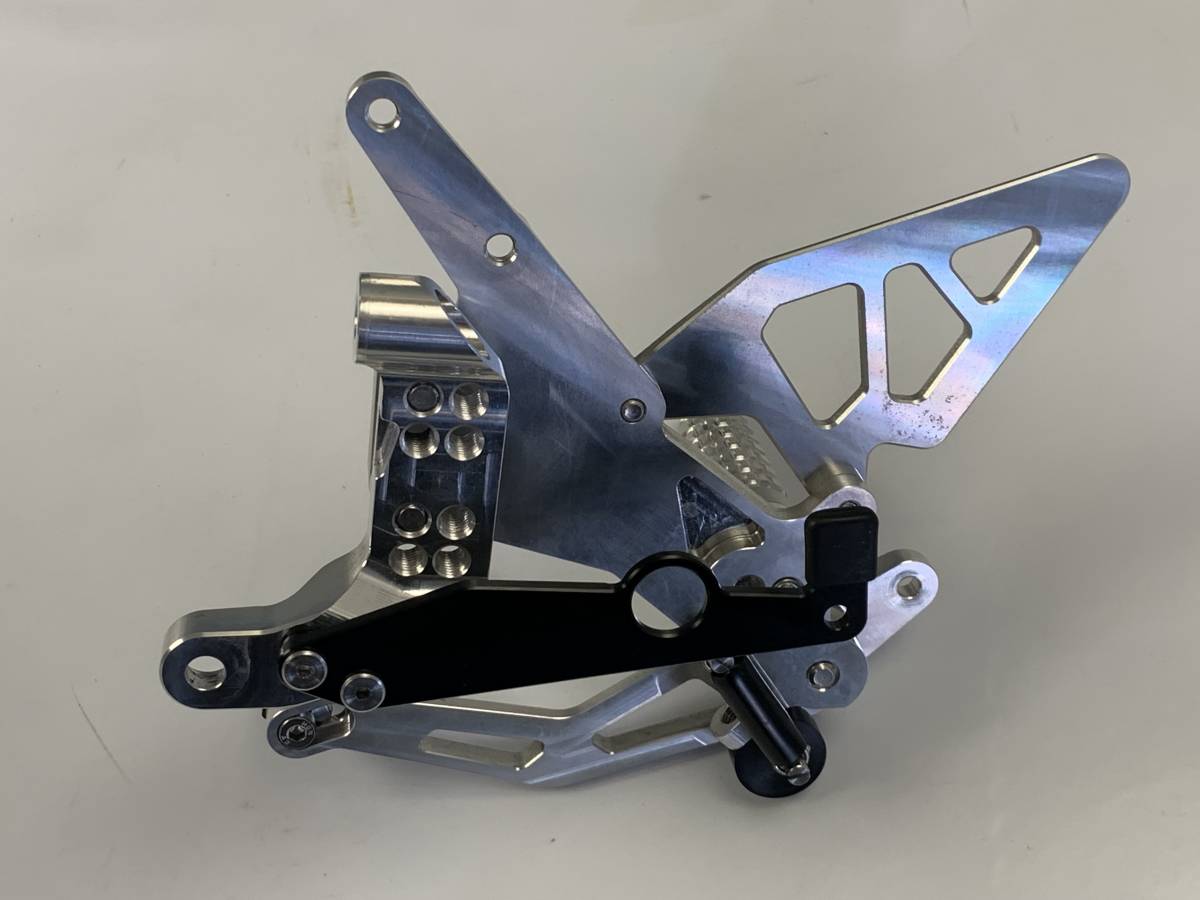 アエラ ライディング ステップキット パニガーレ V4 V4R 美品