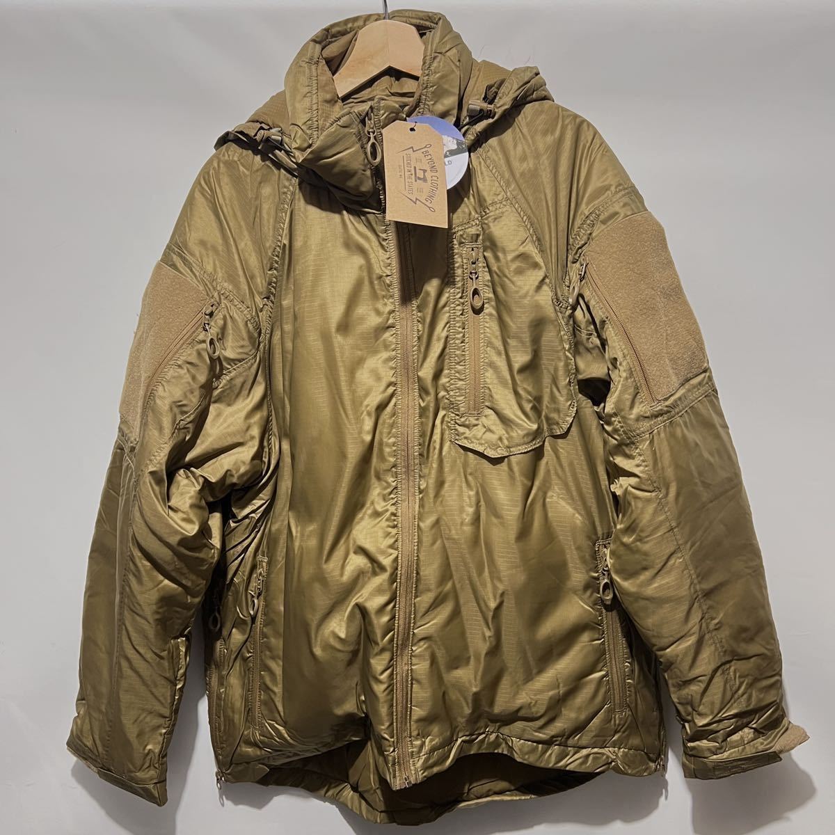 Beyond Clothing A7 AXIOS COLD WEATHER JACKET M コヨーテ USA製 米軍