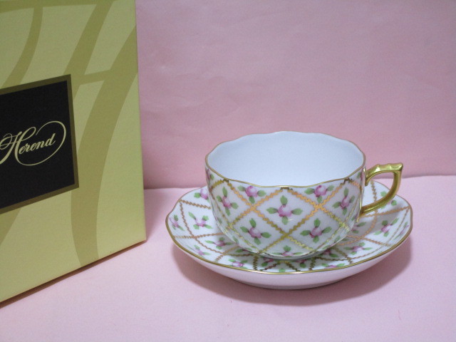 本物 新品 Herend/ヘレンド セーブル風小薔薇金彩(SPROG) ティー
