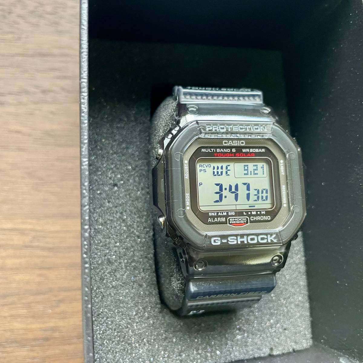 美品 カシオ G-SHOCK カーボンファイバーインサートバンド マルチ