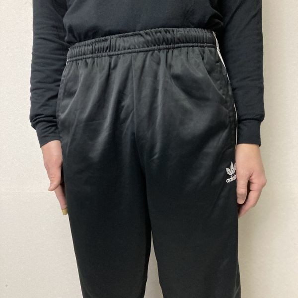 90s 万国旗タグ アディダス adidas ジャージ トラックパンツ Sz.L 黒