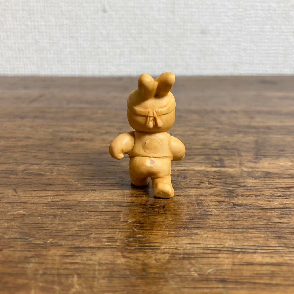 昭和レトロ グリコ 消しゴム フィギュア ウサギ 詳細不明 食玩 昭和レトロ グリコ 消しゴム フィギュア ウサギ 詳細不明 食玩