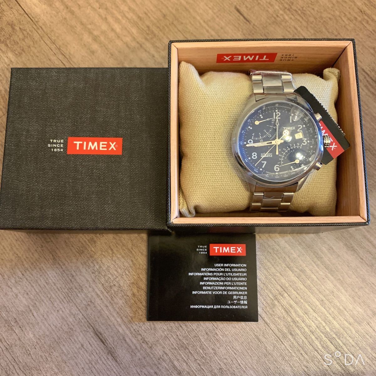新品未使用】廃盤 希少品 TIMEX タイメックス 腕時計 TW2P60600 クロノ