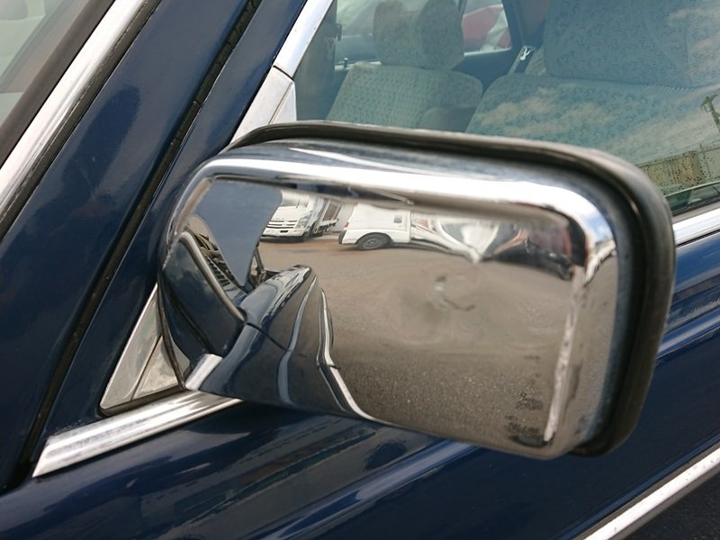 『psi』 メルセデスベンツ Ｗ123 ミディアムクラス 300Ｄ 左ドアミラー メッキ S53年式 左ハンドル車_画像1