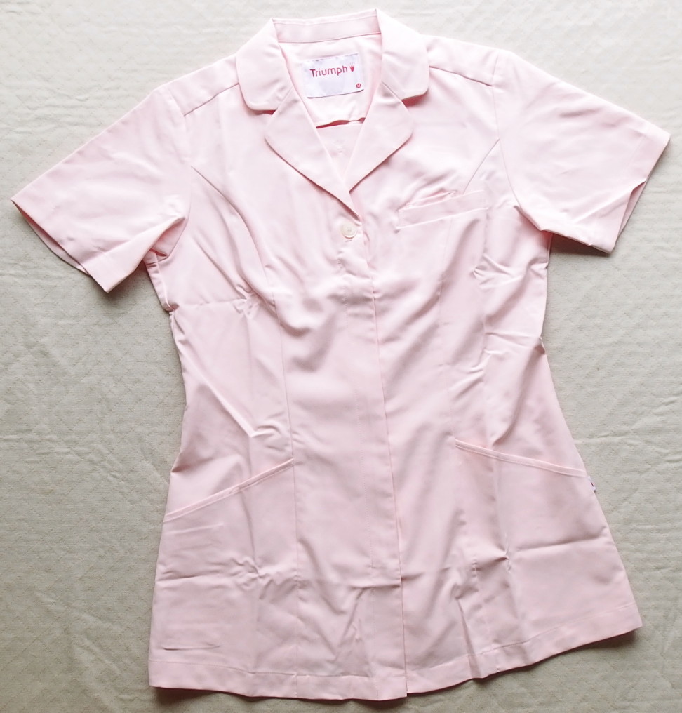 ■新品 匿名配送 トリンプ 看護師上衣 薄ピンク 看護婦コスプレにも M 定価8,030の画像1
