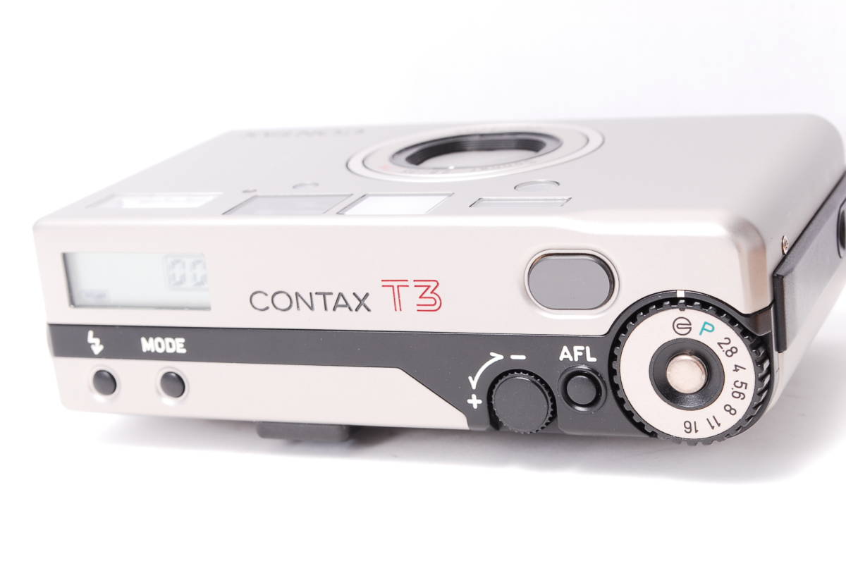 45%割引〓外観綺麗 データバック付〓コンタックス CONTAX T3 Carl ウクライナ情勢緊迫化 CONTAX コンパクトフィルムカメラ DateBack T3 フィルムカメラ