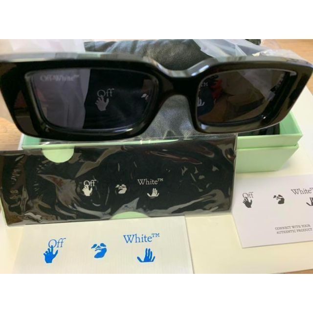 大人気!Off-White Arthur スクエアサングラス 新品未開封! - 通販