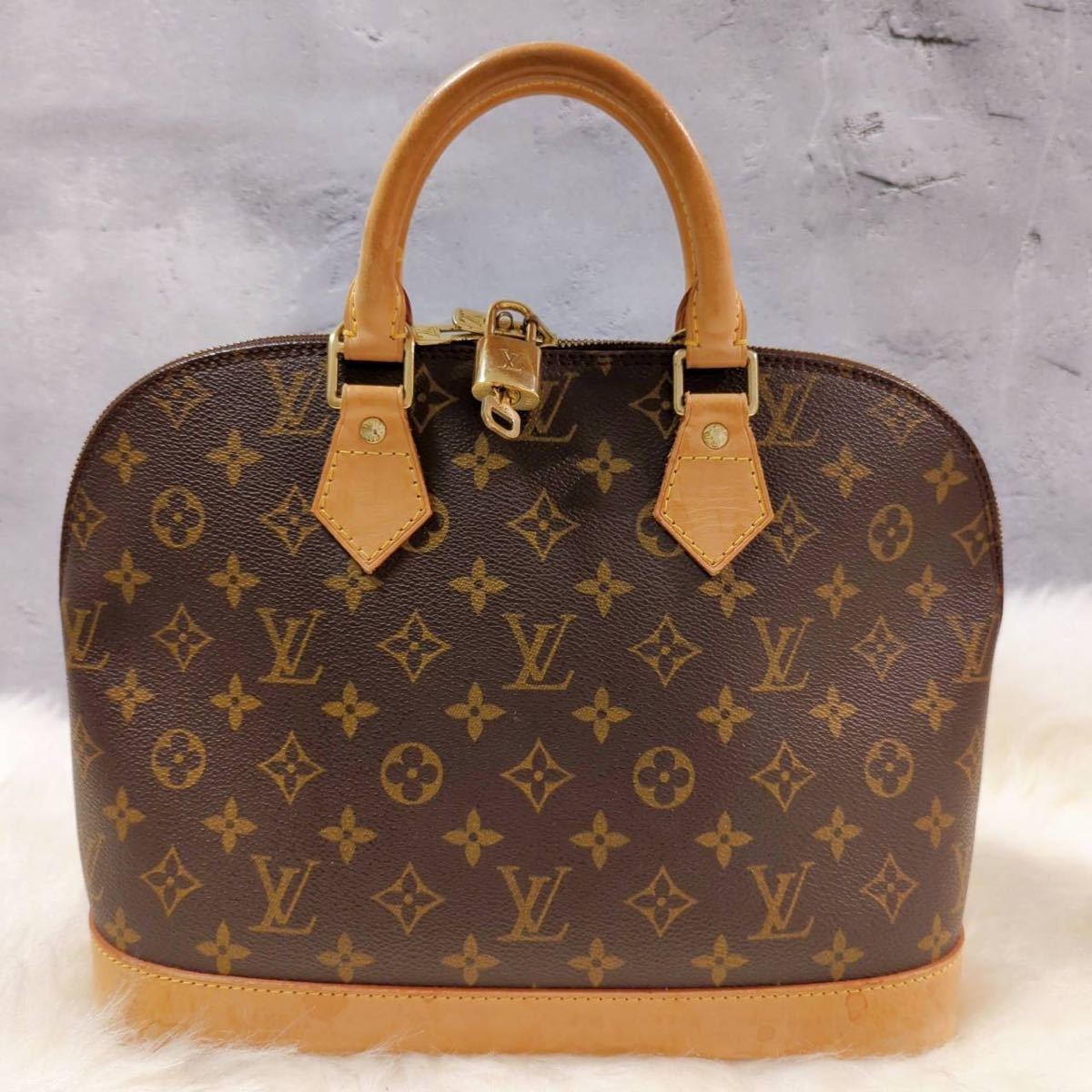 LOUIS VUITTON ルイヴィトン アルマ PM モノグラム ハンドバッグ トートバッグ バッグ パドロック カデナ 美品