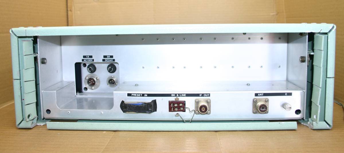 日本無線(株)JRC NRD-73 RECEIVER HF帯受信機 中古 の商品詳細
