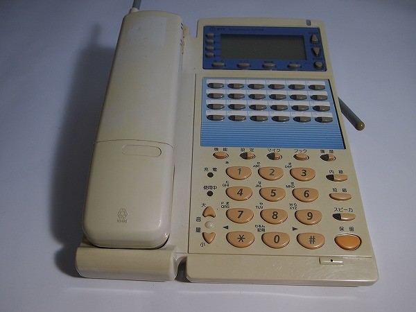 NTT製　GX-24CCLSTEL- (1)(W)　スター配線用カールコードレス電話機　中古品　基本動作確認済み　バッテリーなし　[S739]_画像1