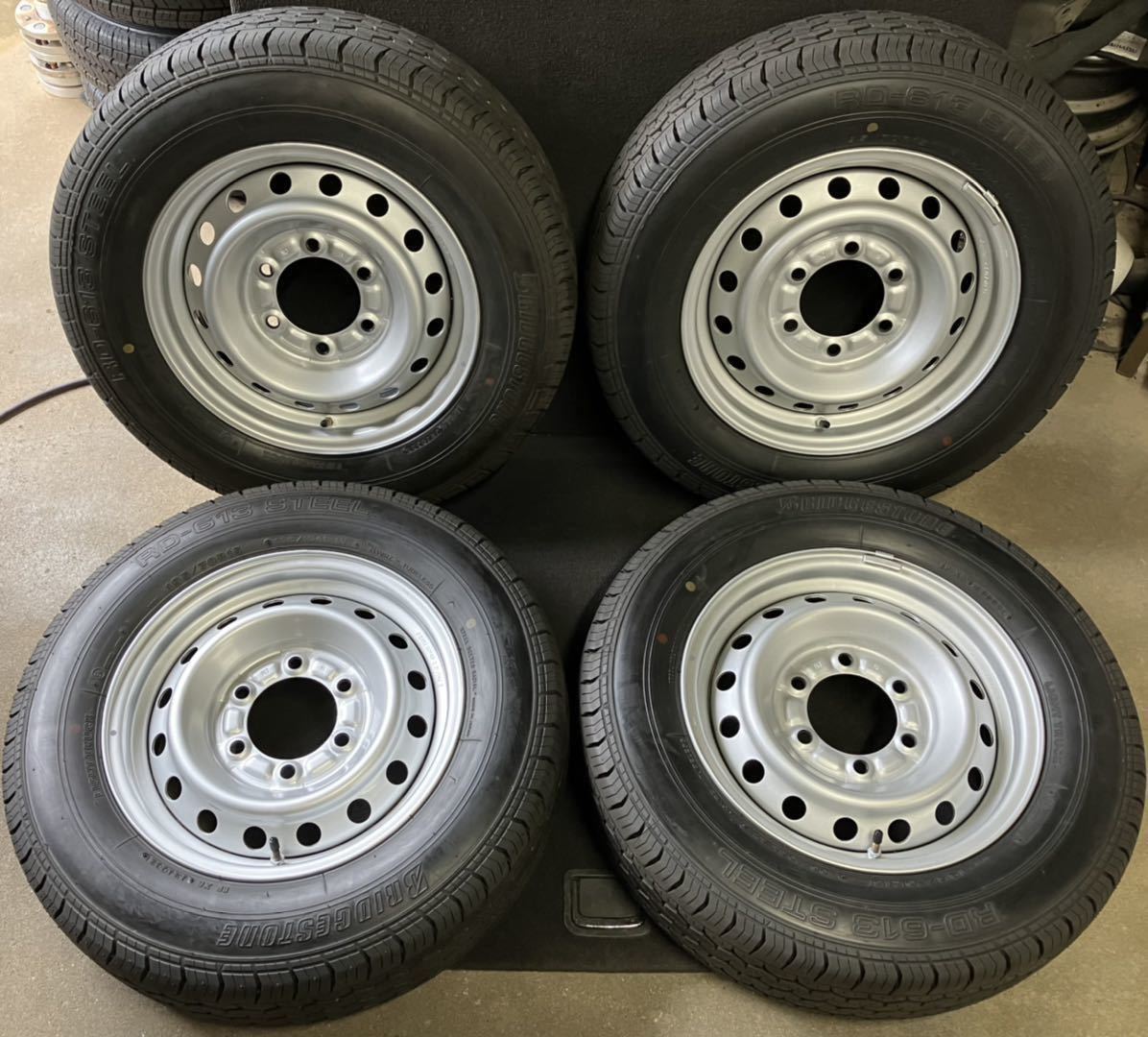 2020~2021年製BRIDGESTONE付 カムロード 195/70R15 106/104L 5J 6穴
