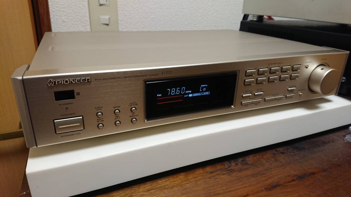 ☆PIONEER パイオニア F-777 AMステレオ対応FM/AMデジタル
