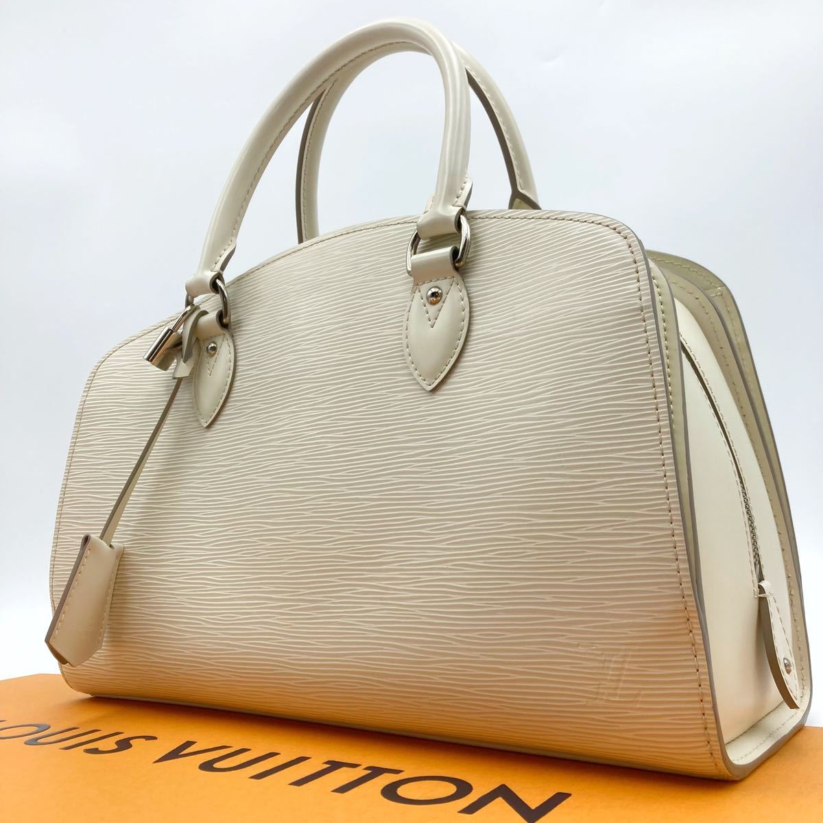 1円 極 LOUIS VUITTON ルイヴィトン ハンドバッグ ポンヌフPM 現品限り一斉値下げ! ポンヌフ VUITTON 【極美品】LOUIS エピ ブラック ハンドバッグ ハンドバッグ