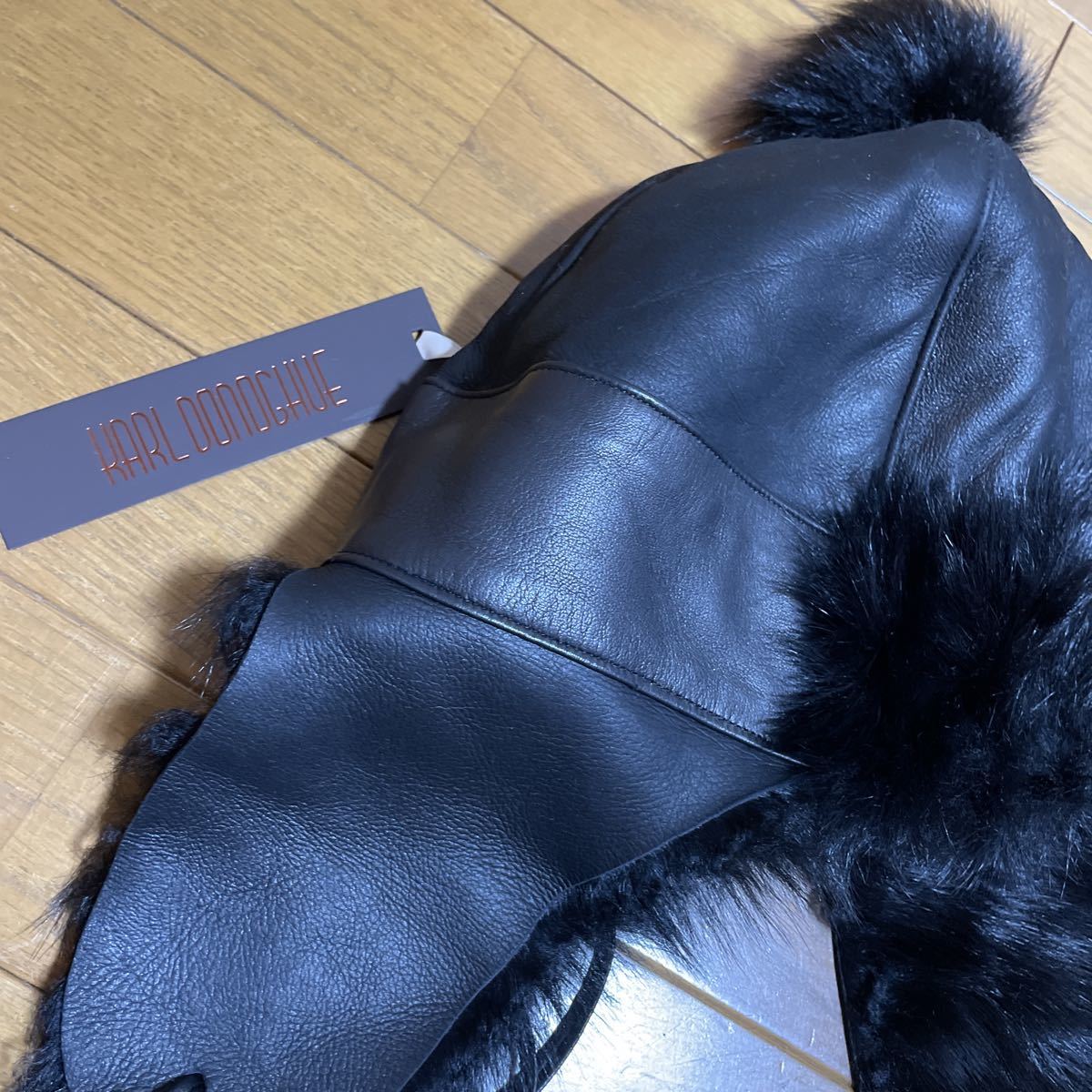 ○KarlDonoghueカールドノヒューー黒ファーレザーフライトキャップ新品