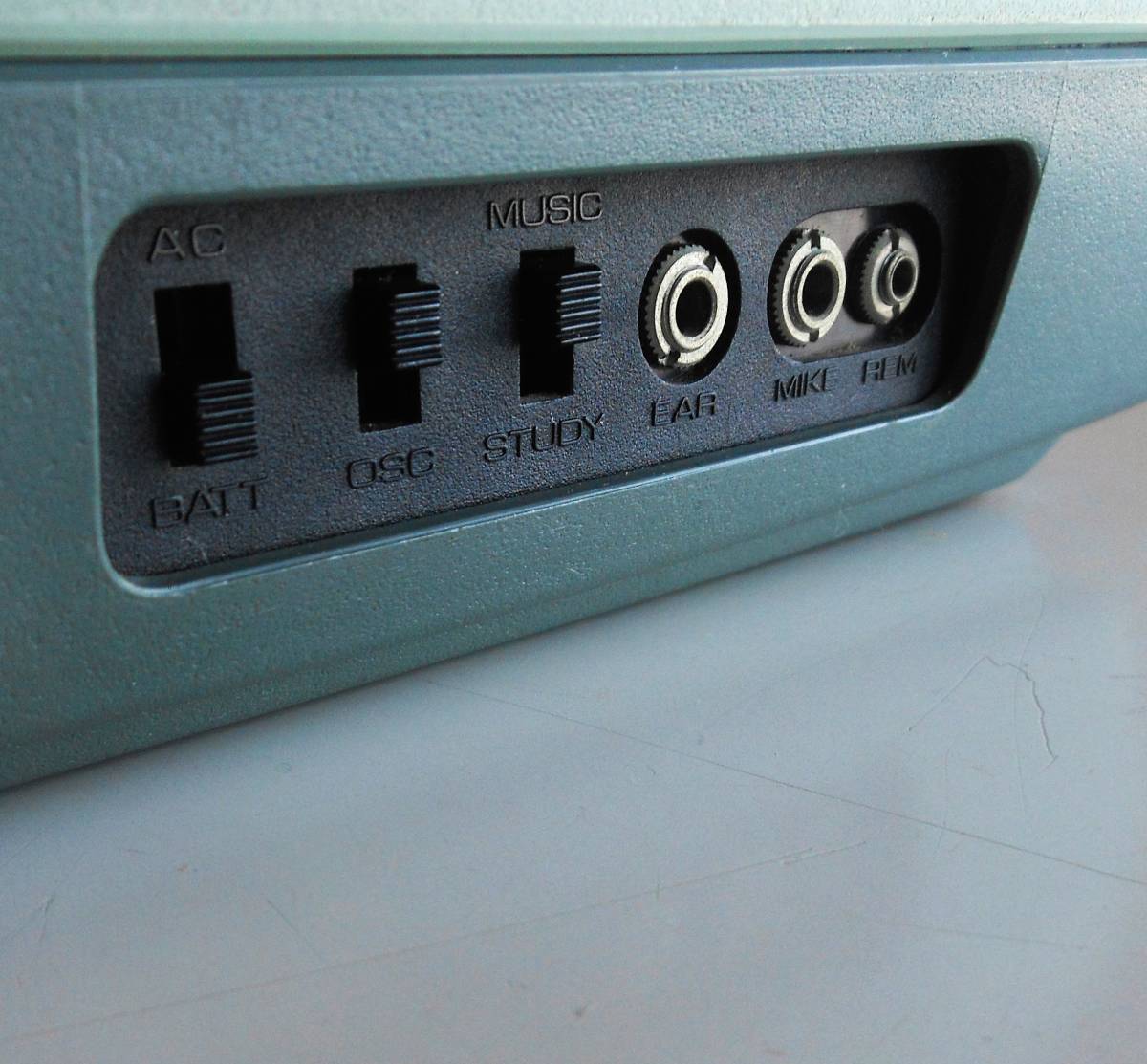70s SANYO モノラル ラジカセ M-755X エリート 整備済み 動作 70s SANYO モノラル ラジカセ M-755X エリート 整備済み 動作