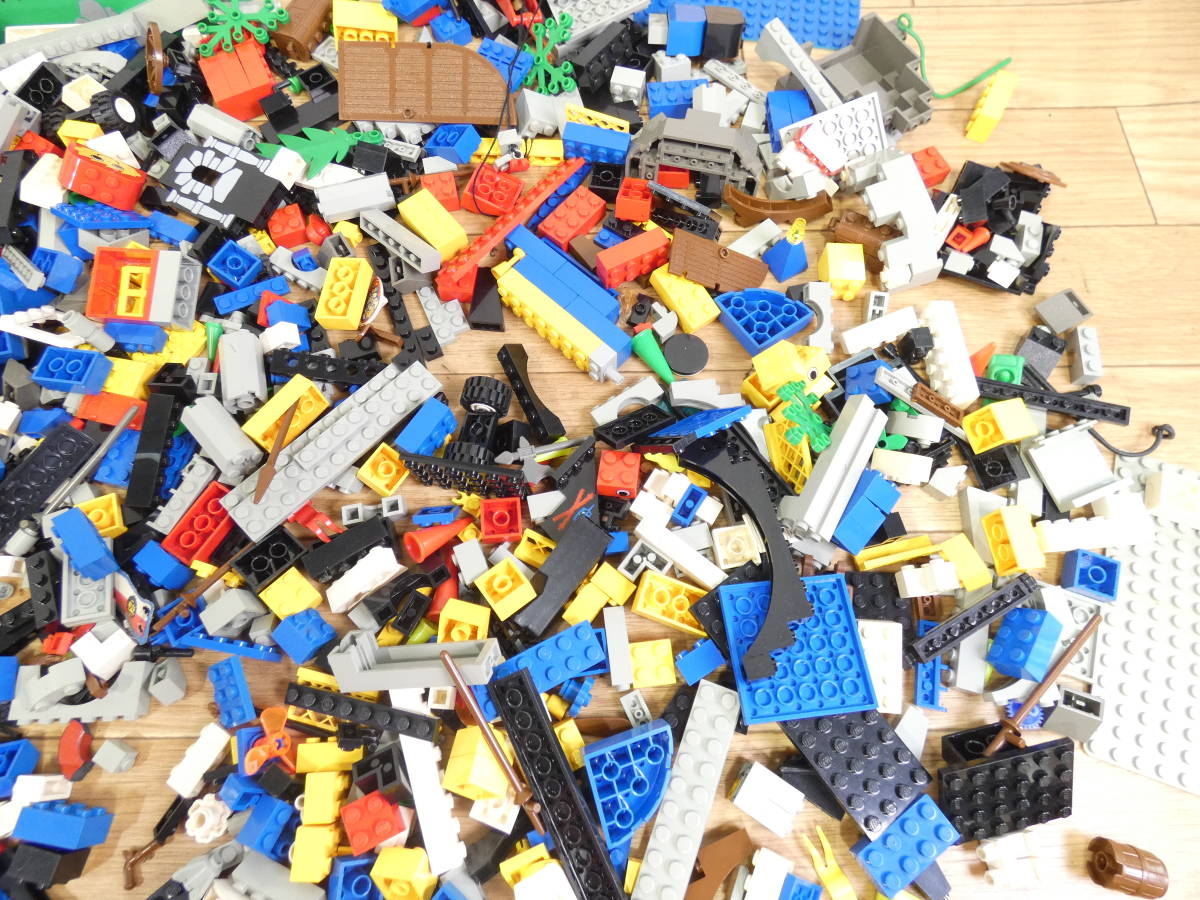 ◎ジャンク LEGO/レゴ レゴブロック パーツいろいろセット まとめて 約3.5kg超 お城など 人形/動物/プレート/ベースなど ＠100(8472-②/2)