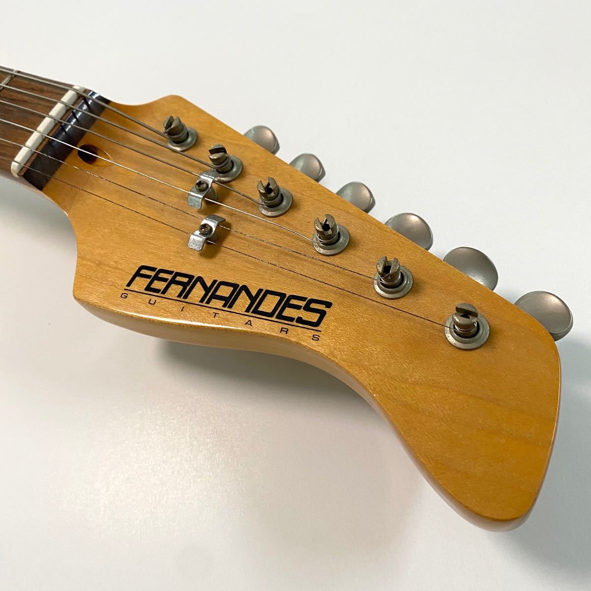 いい音します/90年代製造 Fernandes LE-1Z フェルナンデス いい音します/90年代製造 Fernandes LE-1Z フェルナンデス