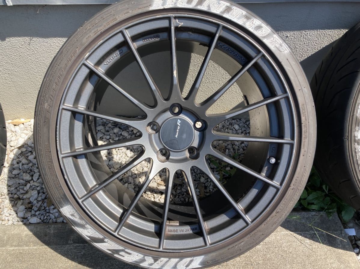 ENKEI エンケイ Racing Revolution レーシングレボリューション RS05RR
