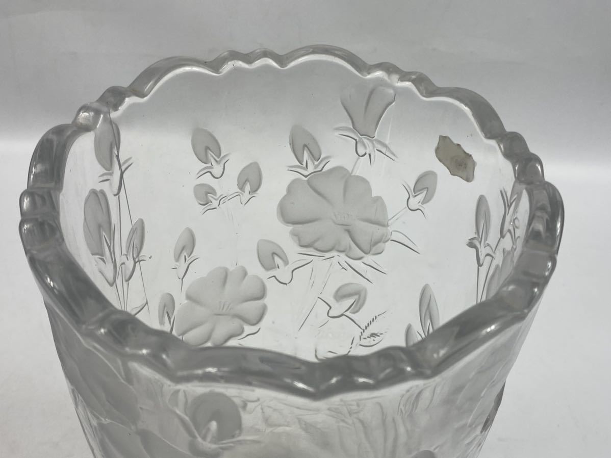 【朝】ノリタケ 花瓶 ガラス Noritake 凹凸作り花紋 ガラス工芸 高27cmの画像3