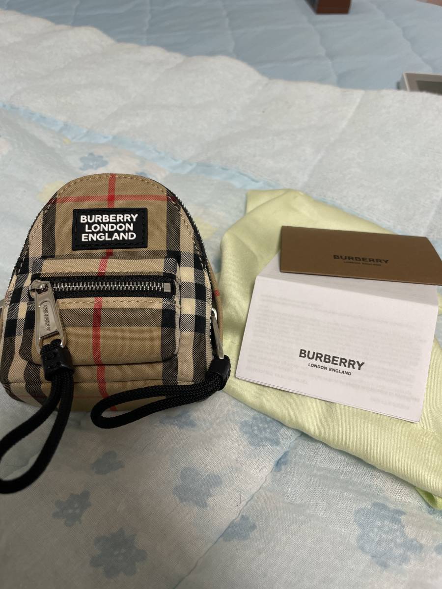 Burberry ミニバックパック キーチャーム www.disdukcapil.paserkab.go.id