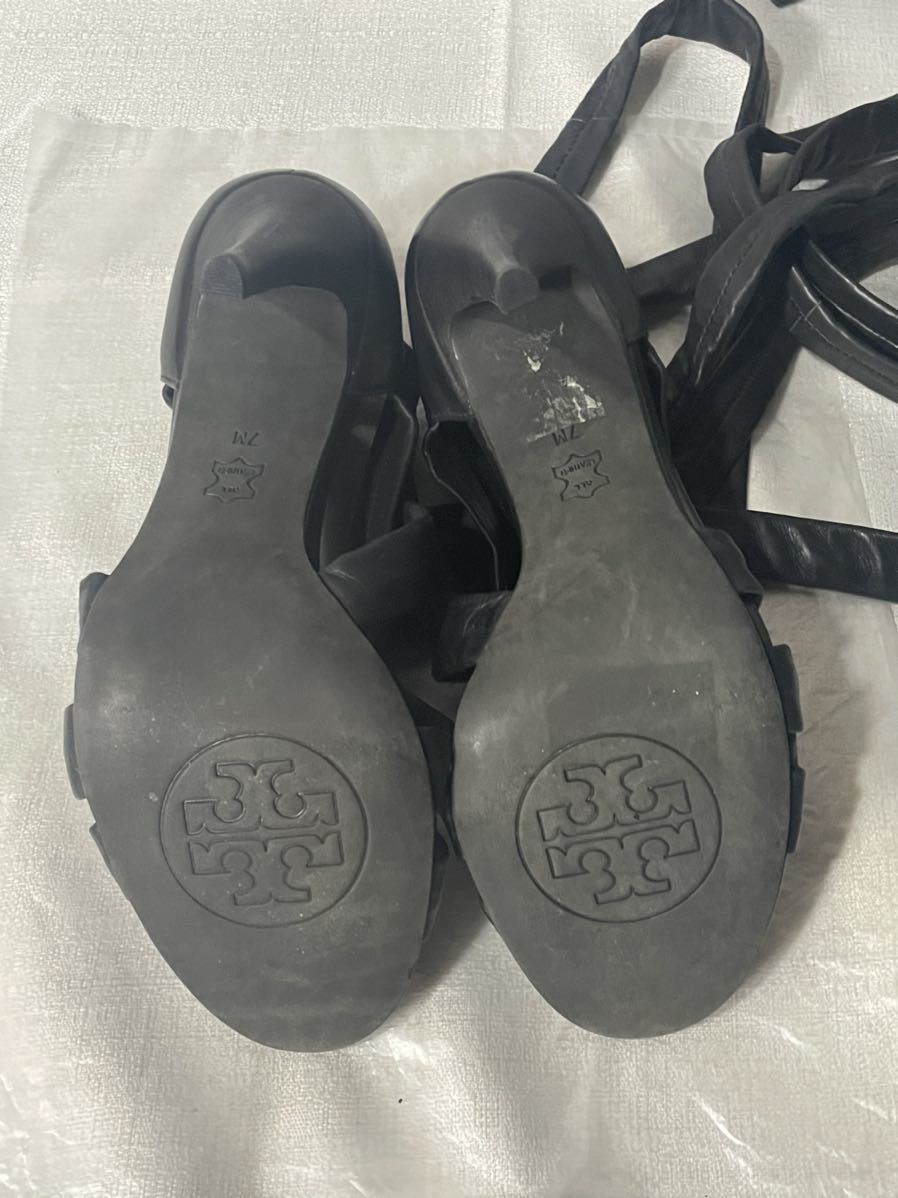 美品トリーバーチTory Burch黒ブラック23 5cmレディースロゴサンダル