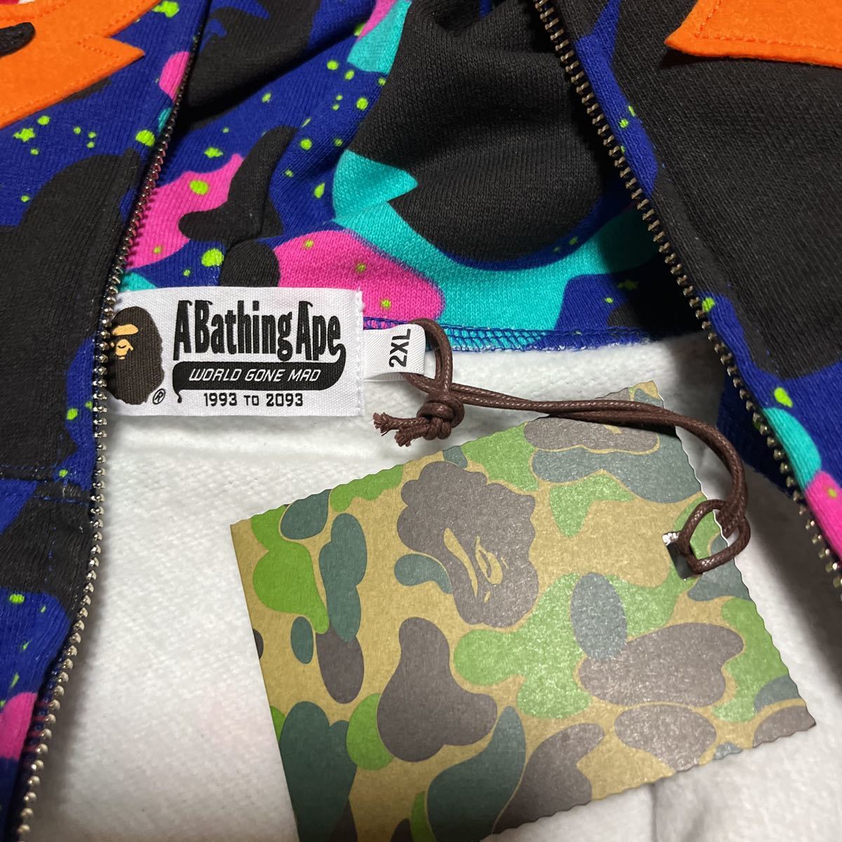 A BATHING APE BAPE KAWS KID CUDI SHARK HOODIE TIGER タイガー 虎