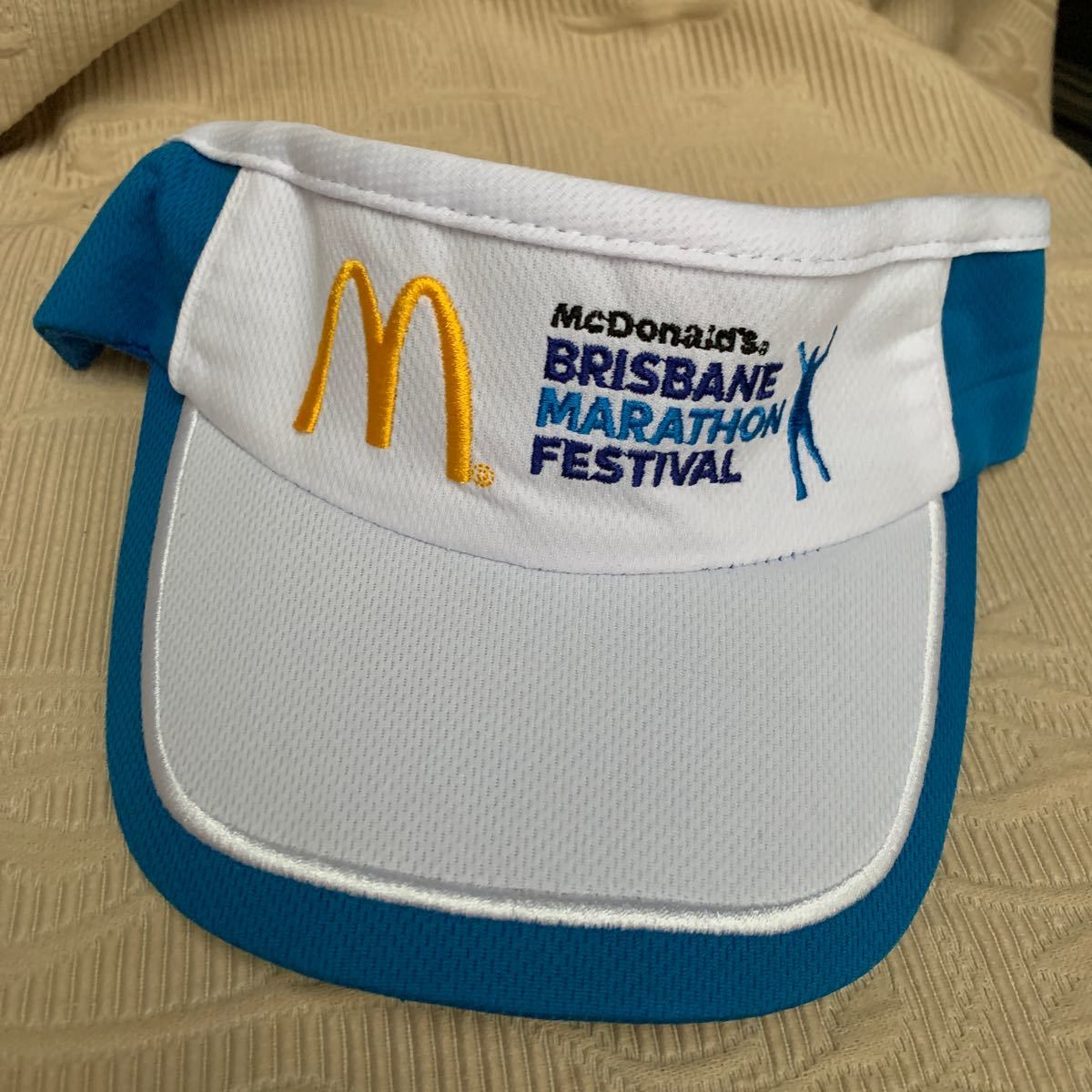 オーストラリア　Brisbane marathon        記念サンバイザー　未使用品　フリーサイズ
