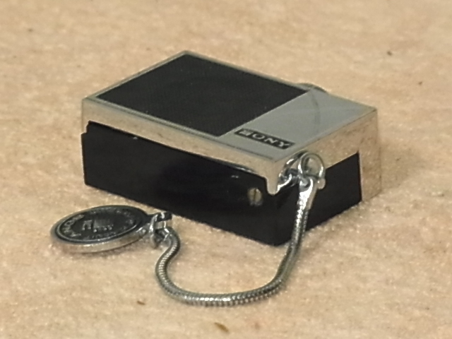  SONY【ICR-120 】 ヴィンテージ スピーカーで鳴る世界最小マッチ箱ラジオ ♪中古品 管理 22011882_画像3