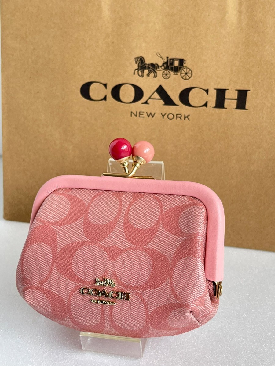 同梱不可】 COACHコーチ ノラ キスロック カラーブロック いちご