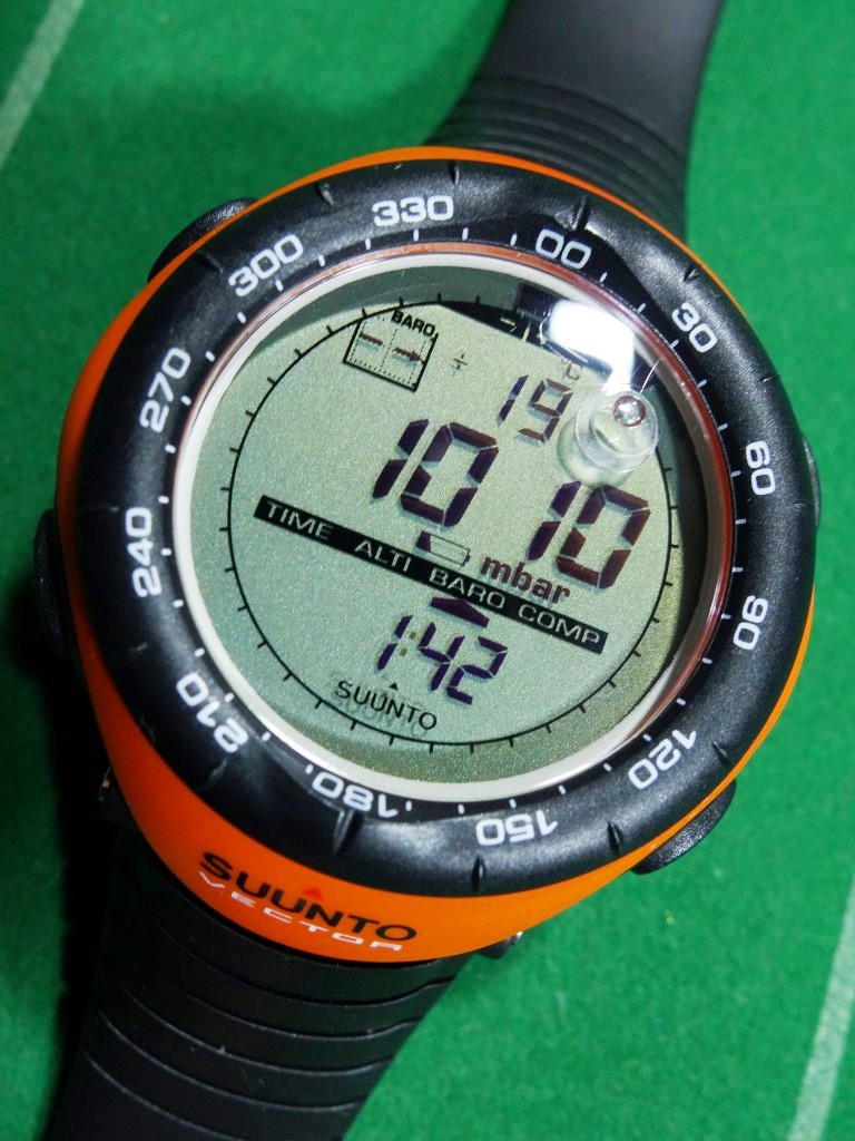 ^ out of print SUUNTO Suunto VECTOR orange / white face complete operation beautiful goods!!!^