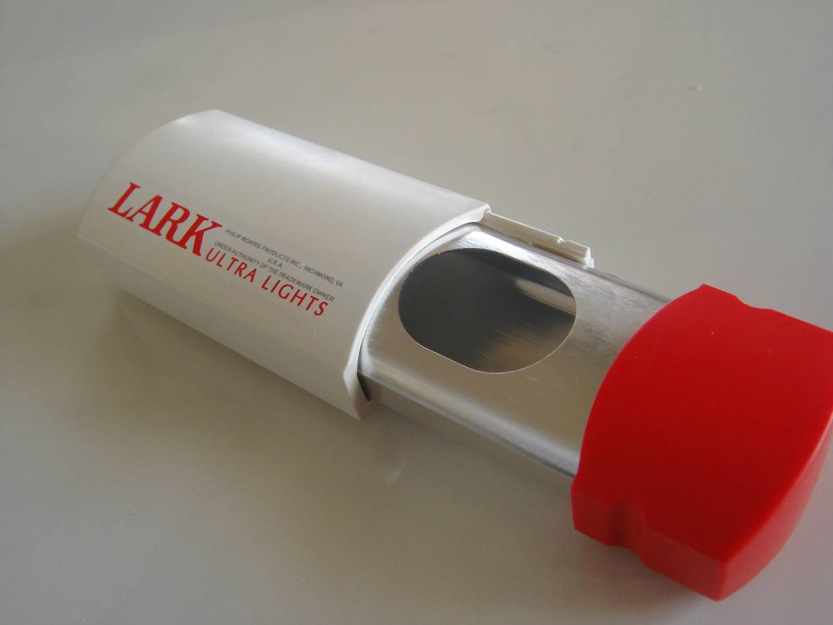 90’ｓ 軽量 スマート LARK ラーク ULTRA LIGHTS プッシュボタン レッド&ホワイト アルミ 良品_画像6