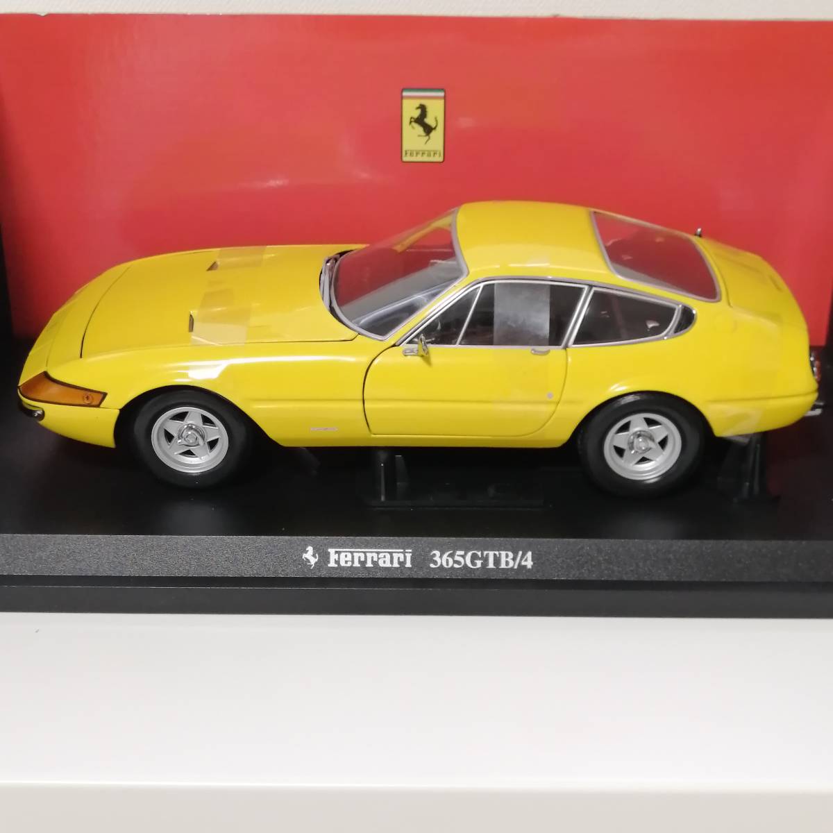 京商　KYOSHO　1/18　FERRARI　フェラーリ　365GTB/4　デイトナ　1971　黄　検 オートアート　ミニカー_画像1